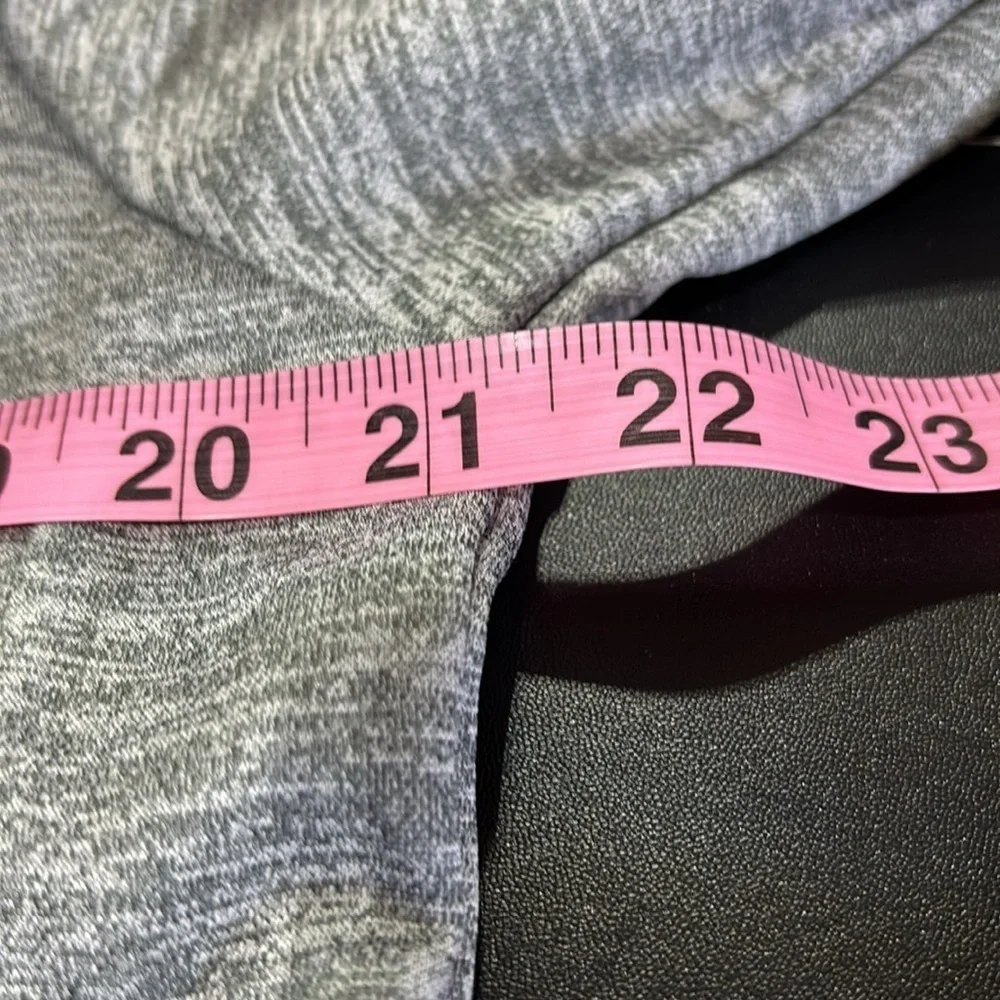 Nike Therma Fit Pullover hoodie,pouch pocket knitcuffs/fleece lined,Swoosh logo